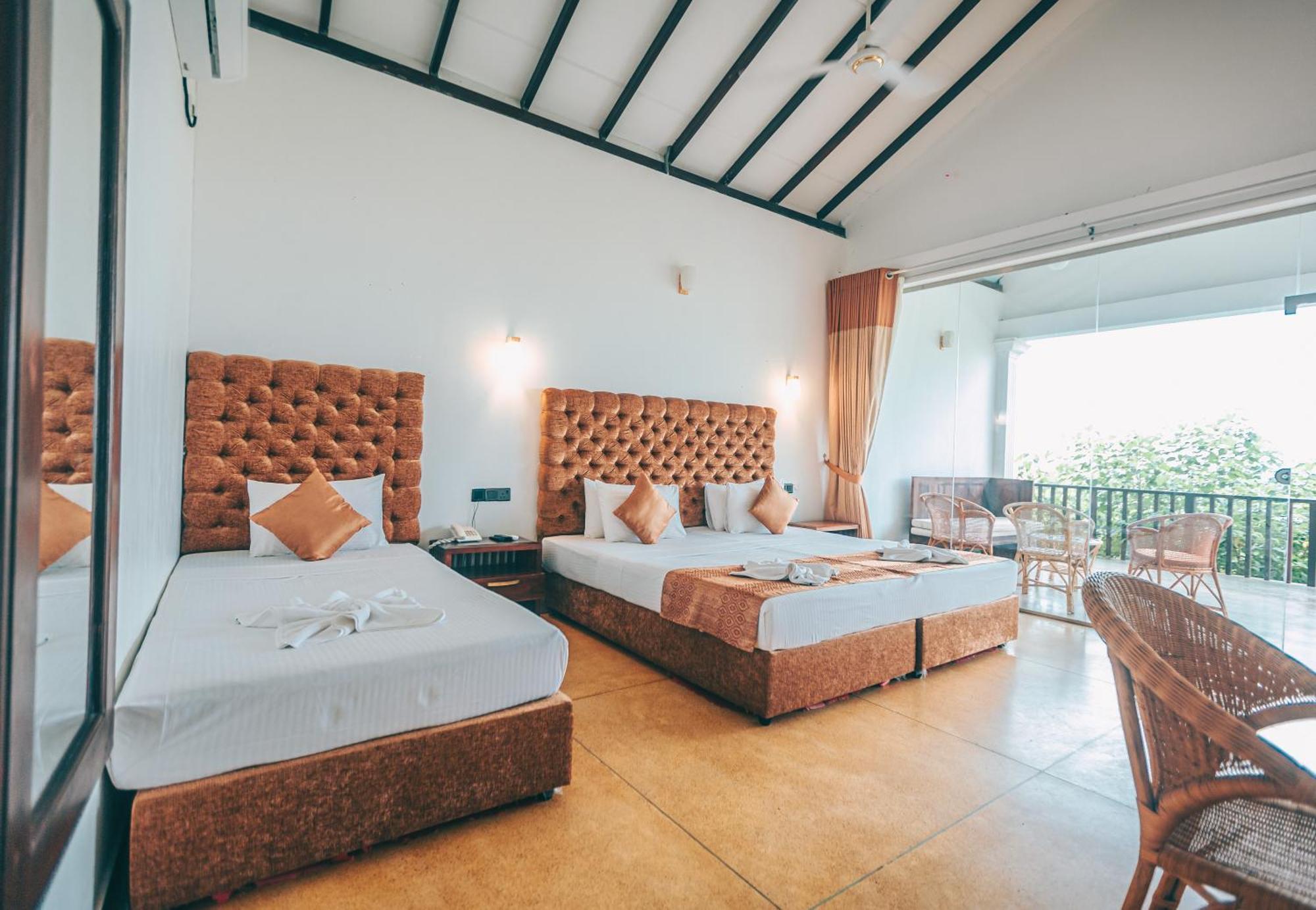 Samudra Beach Resort Tangalle Exterior photo