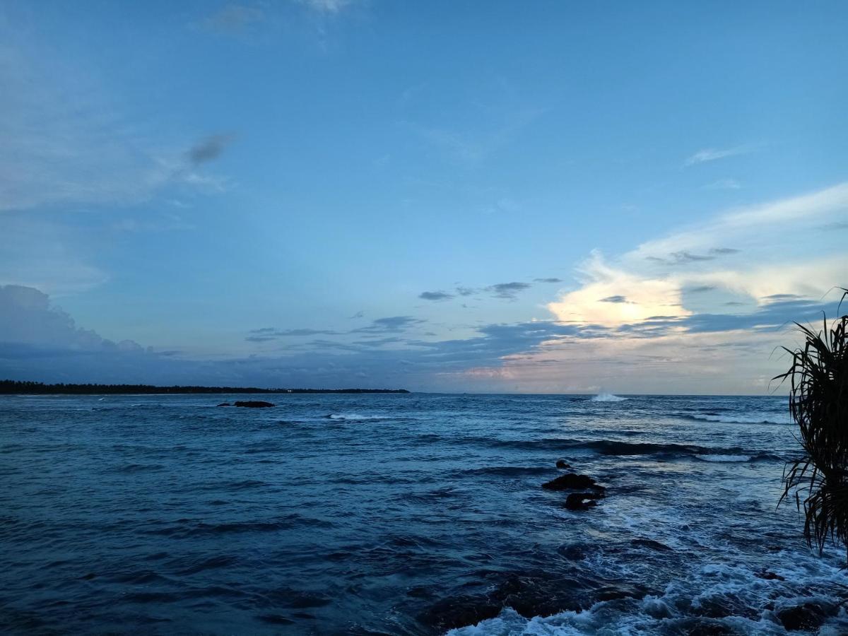 Samudra Beach Resort Tangalle Exterior photo